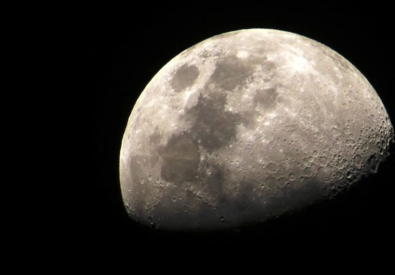 L'exploitation minière sur la lune